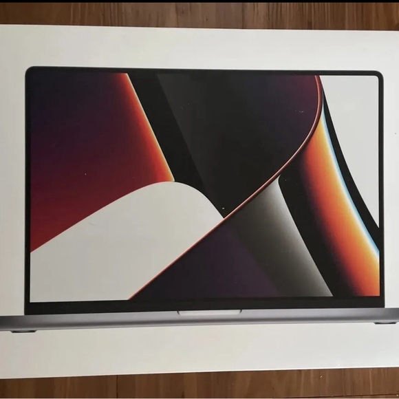 MacBook Pro 2022 16” 16gb, 1TB, M1 Pro 10 Core GPU - Picture 2 of 9